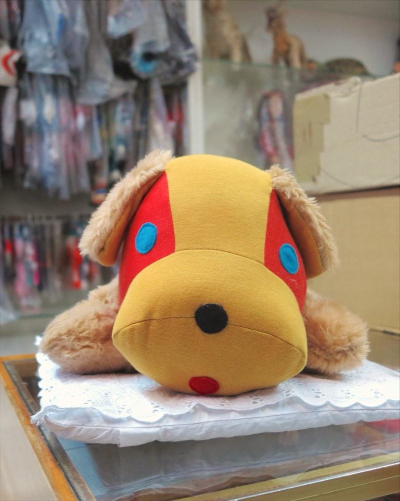Stoffhund mit neuem Kopfbezug